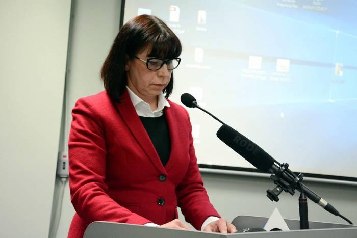 Radni powiatowi na dyżurach aptek? Spór o nocne dyżury