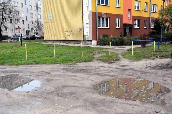Mieszkańcy domagają się parkingu