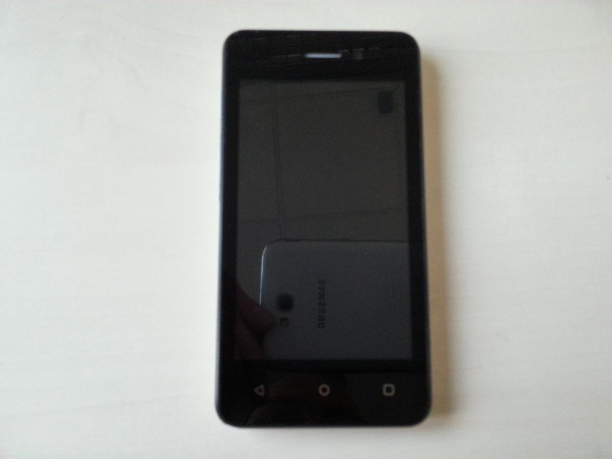Znaleziono telefon komórkowy