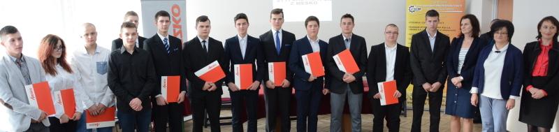 Kolejne stypendia dla uczniów Mechatronika