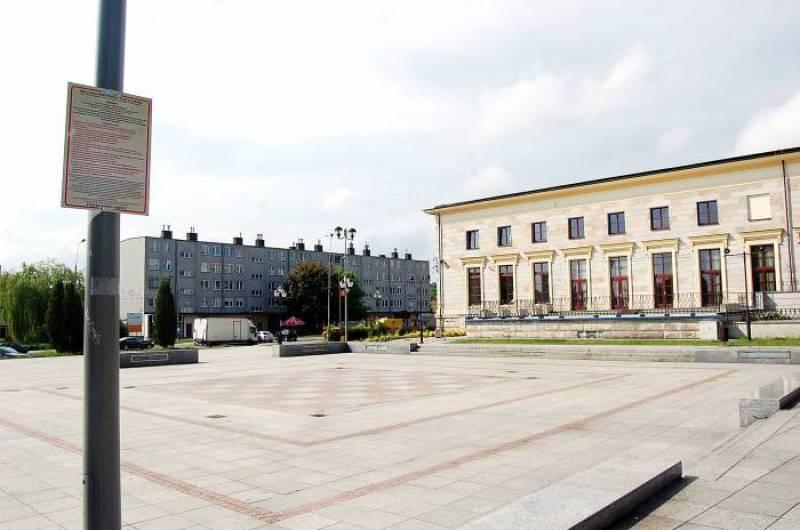 Plac Staffa uprzyksza życie mieszkańcom