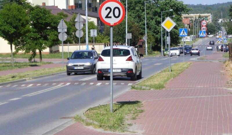 Spółdzielcza niszczona przez tiry