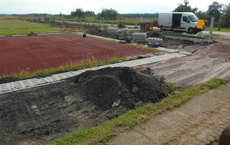 Naprawią boisko w Grzybowej Górze