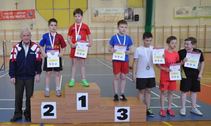 Mistrzostwa powiatu skarżyskiego w Badmintonie
