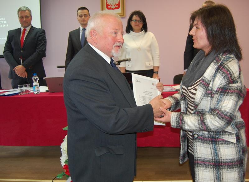 Cztery kąty, anioł piąty
