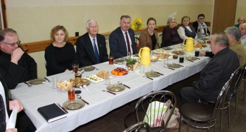 Wielkanocne spotkanie seniorów przy jajeczku