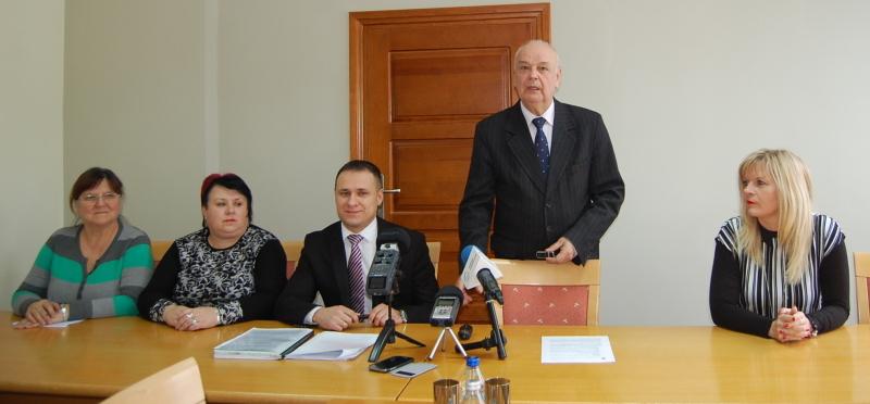 Najwięcej pieniędzy na drogi