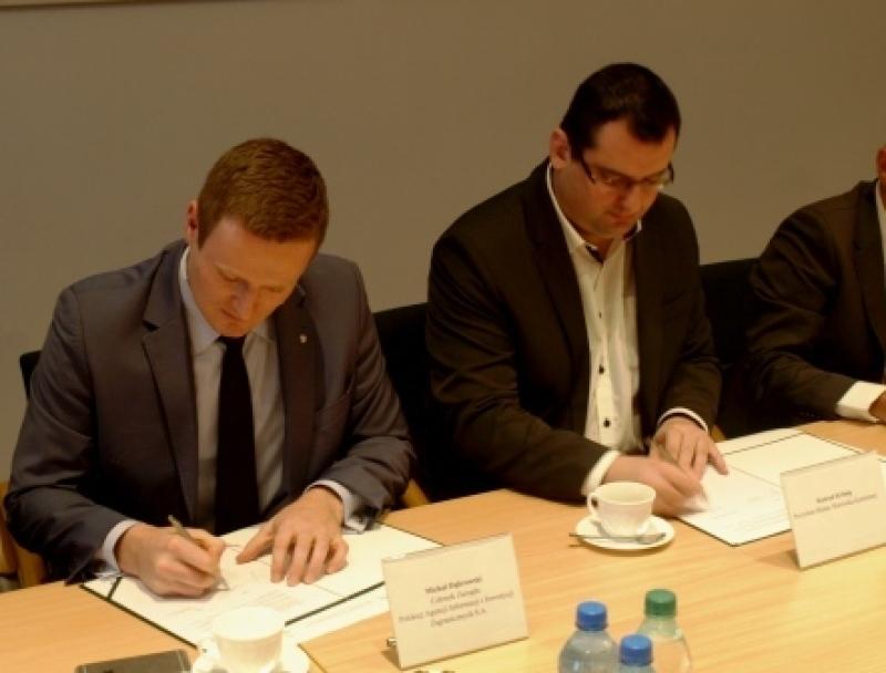 Umowy partnerskie podpisane