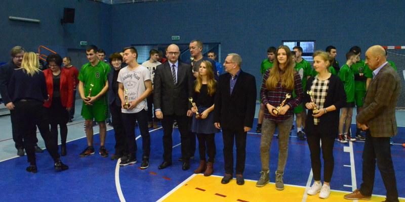 Puchar Starosty dla ZST i II LO