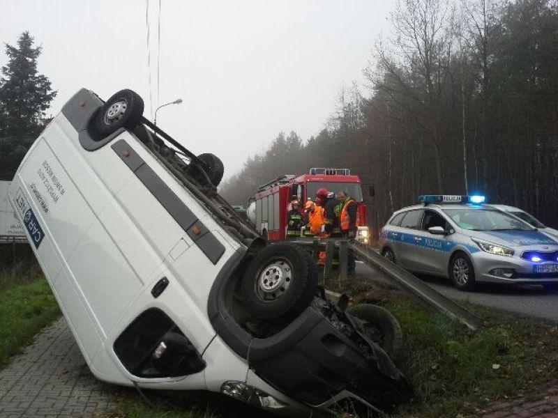 Zasnął za kierownicą?