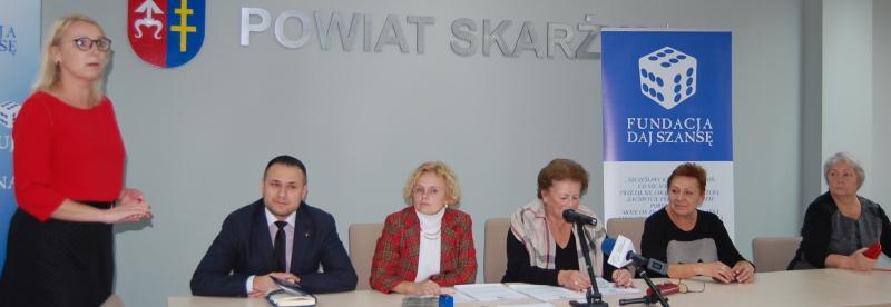 Dają szansę zdolnej młodzieży