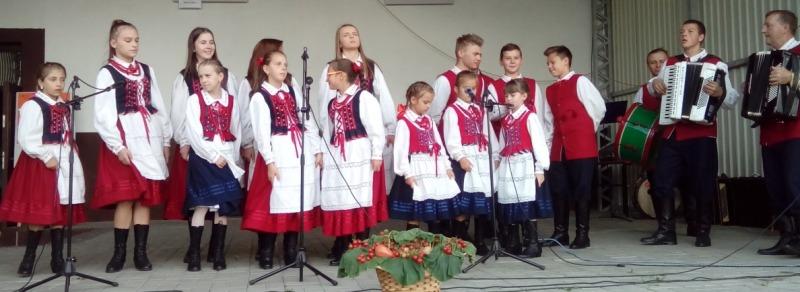 Niedźwiadki w Sadku