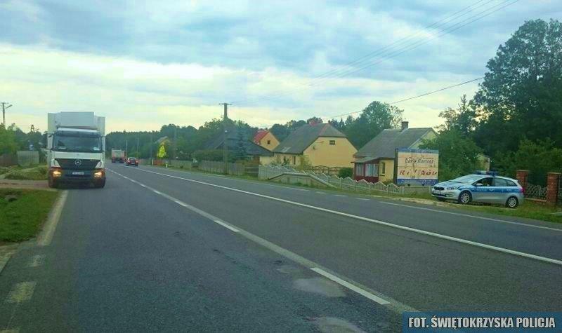 Próbował przekupić policjantów