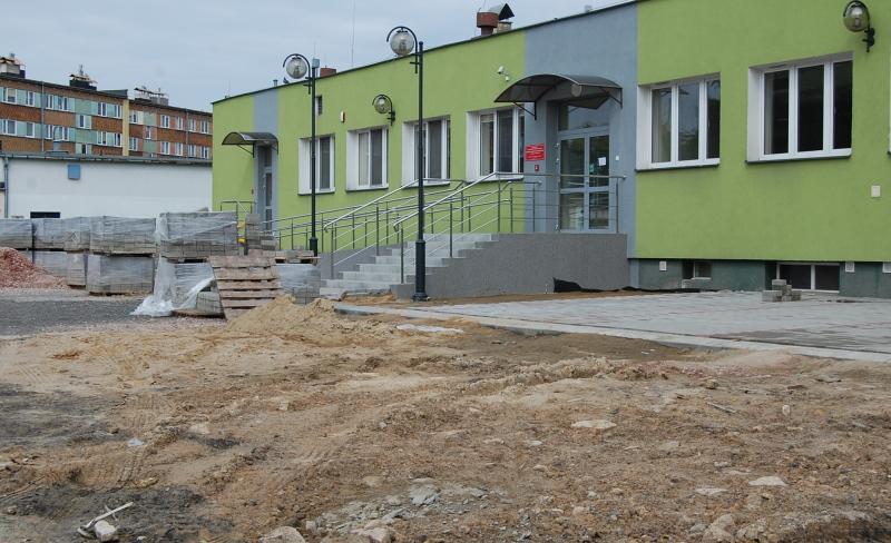 Parking już jest, brak dojścia