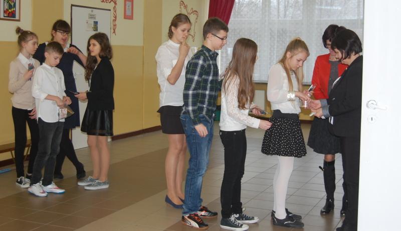 Trudno nie było