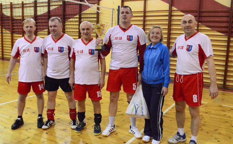 Belfry ze Staszica z pucharem dyrektora ZST
