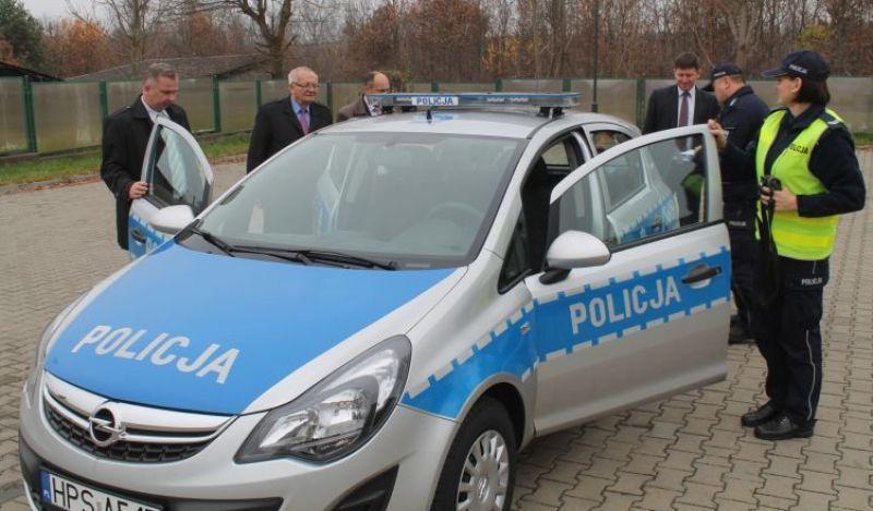 Otrzymali kolejny radiowóz