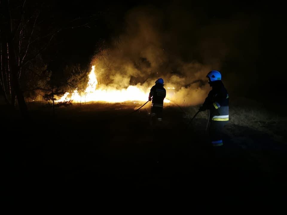 Ogniowe zagrożenia. Od rana do północy...