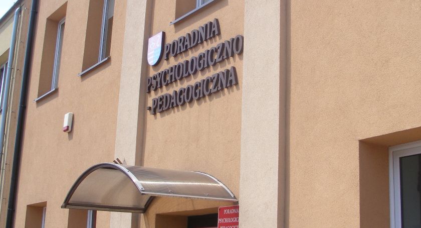 Jedna osoba koronawirusem zakażona, 10 objętych kwarantanną...