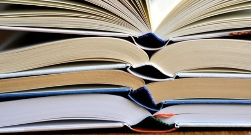 Orońsko. Dostali pieniądze na nowe książki
