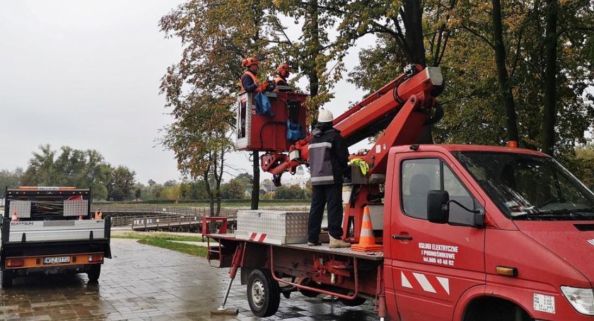 Pilarze przeszkoleni, będą lepiej drzewa pielęgnować...