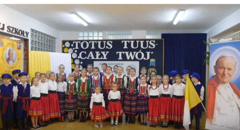 Świetna zabawa, rzetelna wiedza, poezja i pieśń