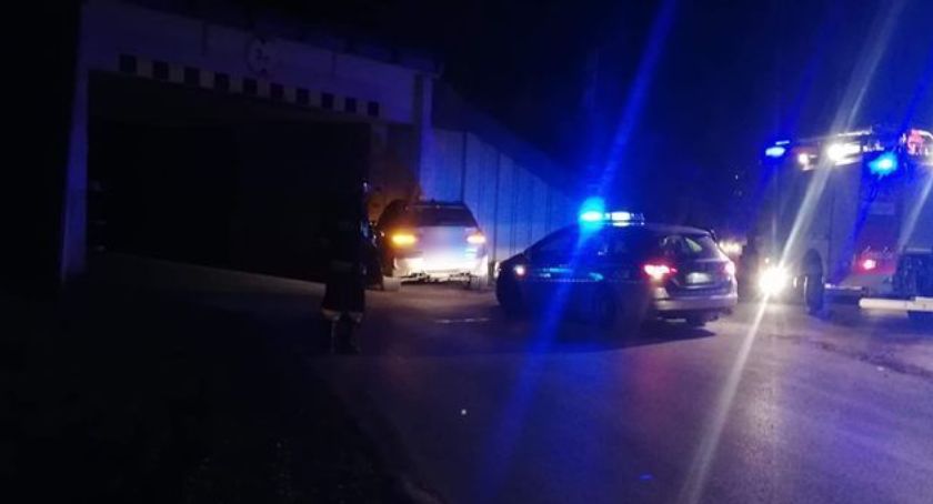 Gąsawy Plebańskie. Zderzenie z kolejowym wiaduktem...