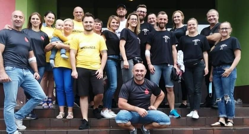 Chlewiska. Zbiórka krwi i... prezentów. Ekipa Lodowcowa zaprasza