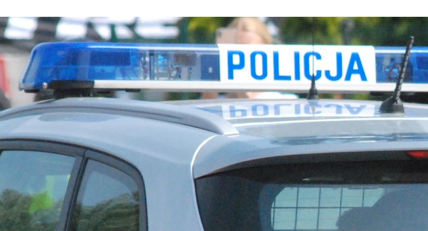 W bariery uderzyła i mandat zapłaciła...