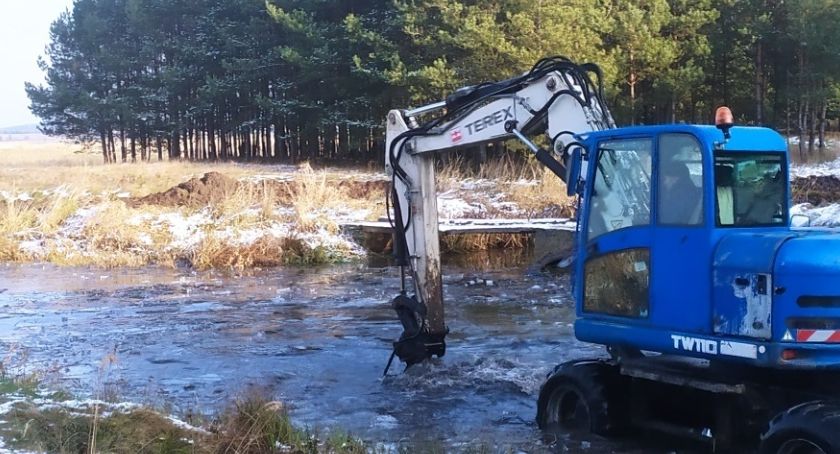 Mirów Stary. Modernizacja przeprawy przez Iłżankę