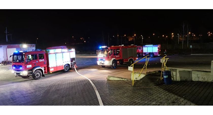 Wola Korzeniowa. Szklana lawa znów wyciekła...