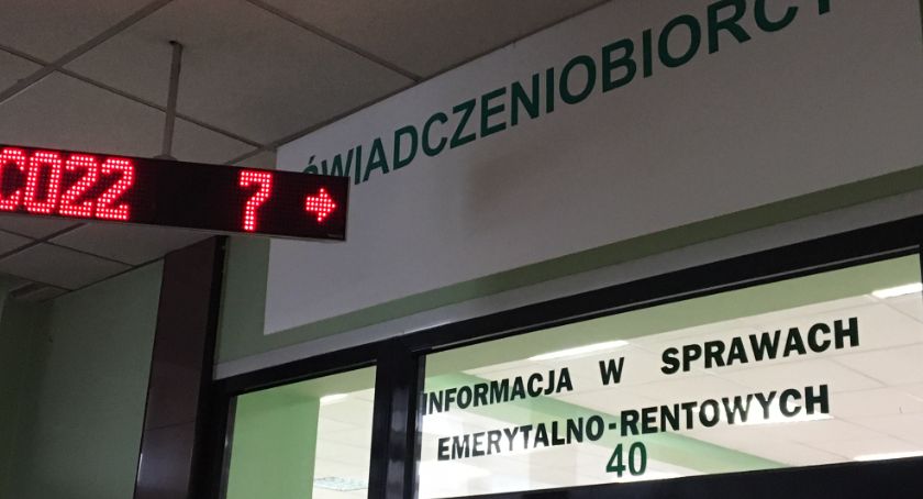 Dorabiałeś do emerytury? Rozlicz się z fiskusem!