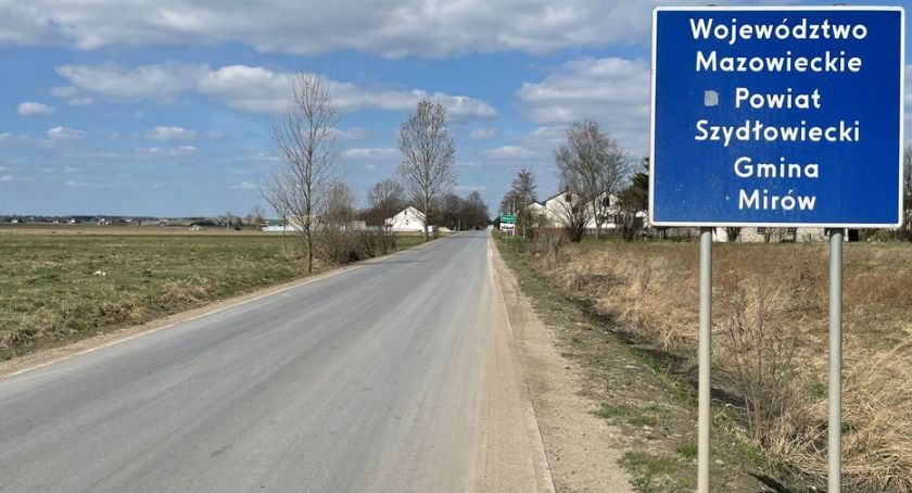 Szydłowiec - Mirów. Droga gładka jak stół!