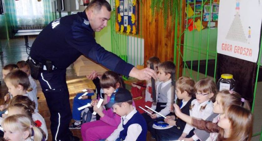 Szydłowiecka policja przypomina: one niejednemu uratowały życie!