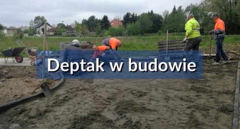 Szydłowiec. Nowy deptak, nowe nasadzenia