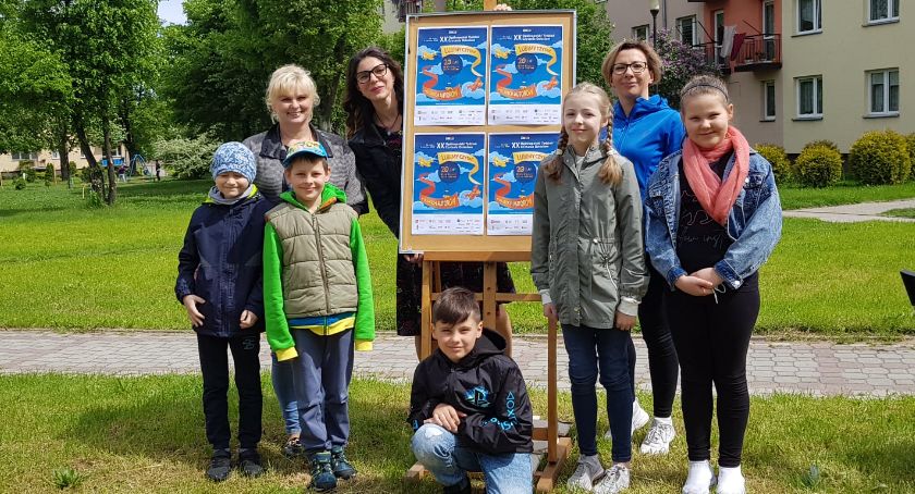 Szydłowieckie plenerowe czytania dzieciom