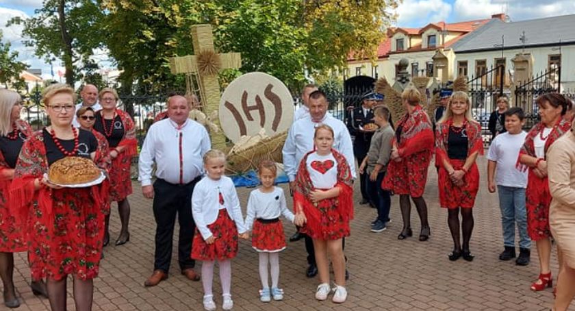 Parafialne dozynki i Szydłowieckie Wieńcowanie