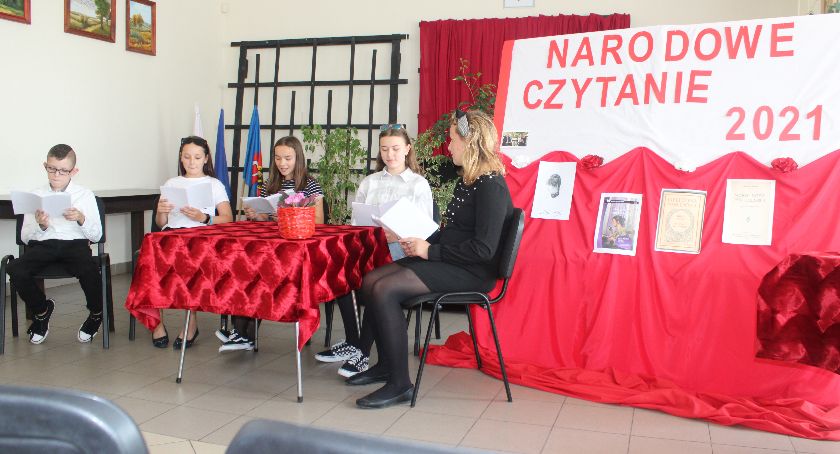 Chlewiska. Czytali Zapolską w gminnej bibliotece