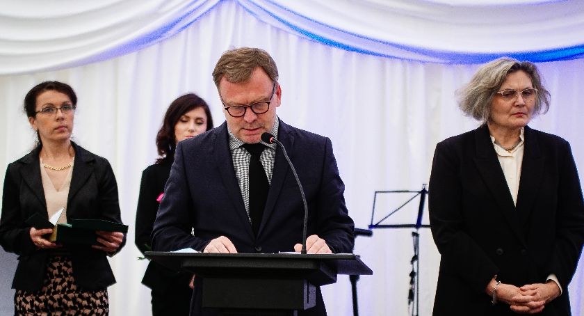 Orońsko. 40 lat minęło jak jeden dzień, czyli rzeźbiarski jubileusz