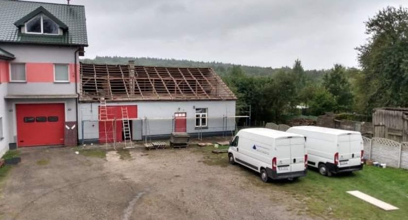 Majdów. Remiza w rozbiórce