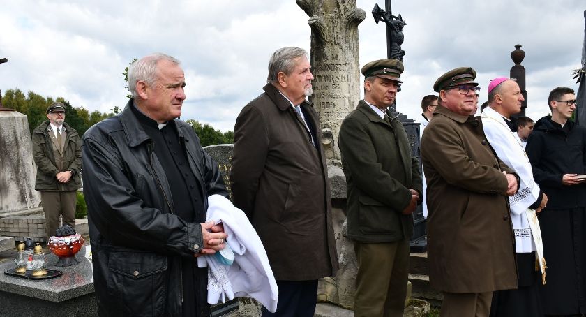 Szydłowiec, Chlewiska. Był leśnikiem, pasjonatem i patriotą