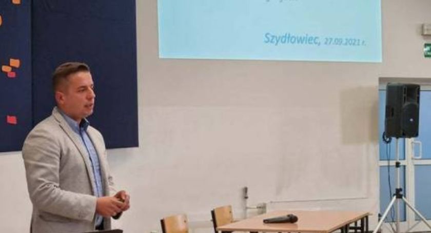 Czyste Powietrze w Szydłowcu. Spotkanie i punkt konsultacyjny