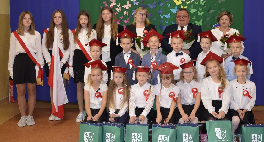 Ślubowanie pierwszoklasistów w Bieszkowie Dolnym