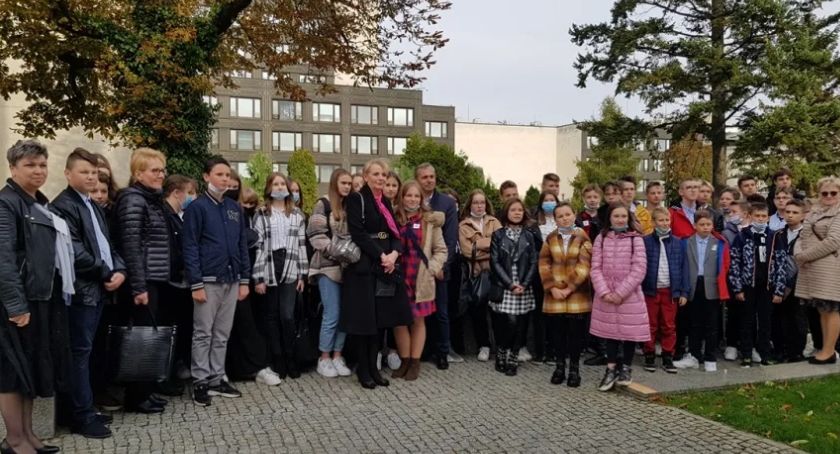 Uczniowie z Jastrzębia z wizytą w Warszawie