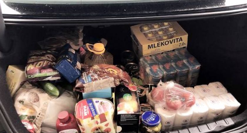 Zbiórka żywności w szydłowieckim liceum
