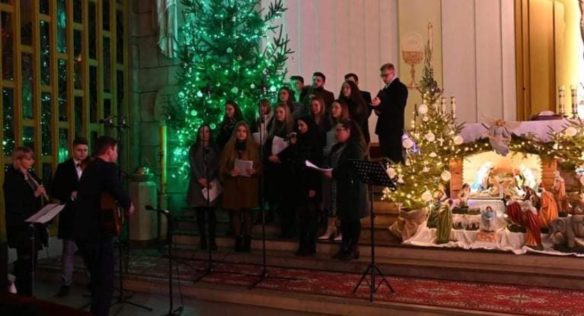 Bożonarodzeniowy koncert w parafii w Orońsku