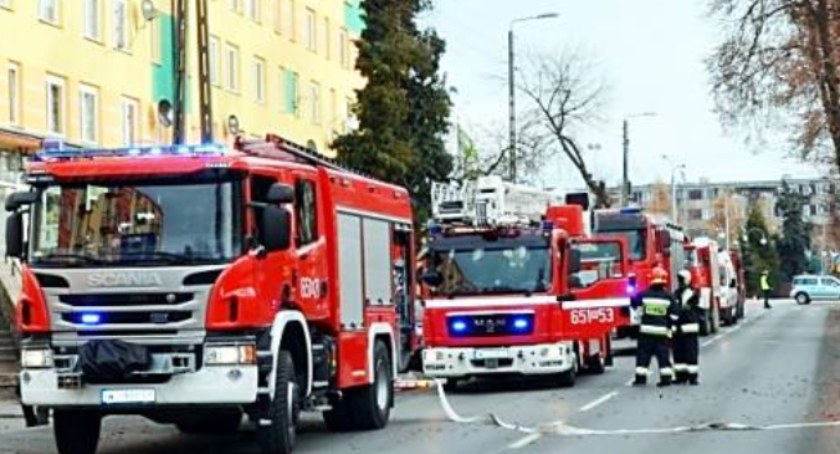 Szydłowieccy strażacy mieli pełne ręce roboty