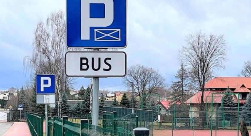 Mamy odpowiedź wojewody w sprawie dofinansowania busa w Chlewiskach! Co ustalono?
