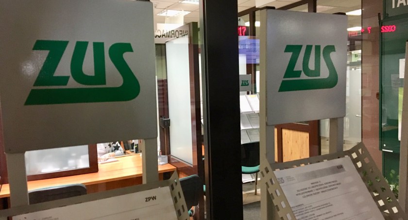 Dyżur pracownika ZUS w Mirowie