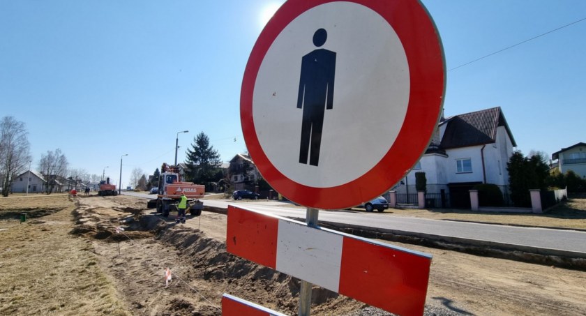 Co robią na ulicy Partyzanckiej w Szydłowcu?